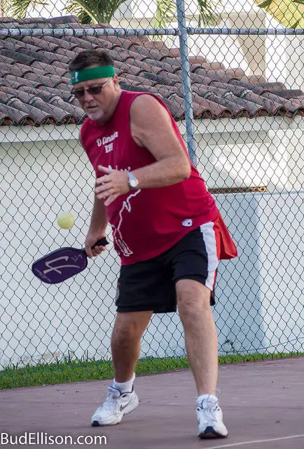 How to Improve Your Pickleball Serve